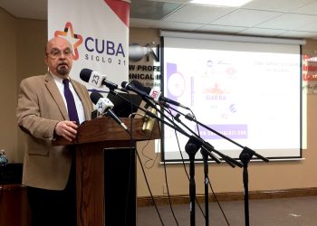 Cubanos exiliados: Nadie oxigene a la dictadura castrista, está debilitada