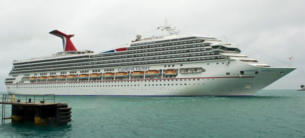 Costa Rica recibe 9 cruceros simultáneamente y festeja reactivación de sector