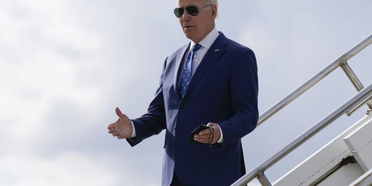 Biden viaja por primera vez a la frontera con México