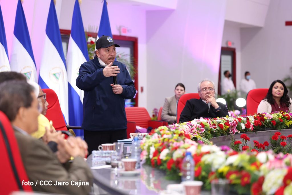 Ortega insta a su militancia a dormir con «un ojo abierto y el otro cerrado»