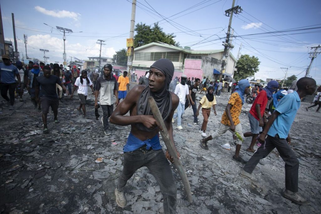 Bahamas ordena la salida de su personal diplomático en Haití por la violencia