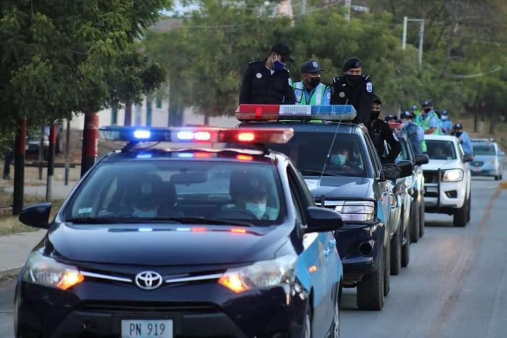 Deserciones y destituciones siguen «desgranando» a la Policía de Madriz 