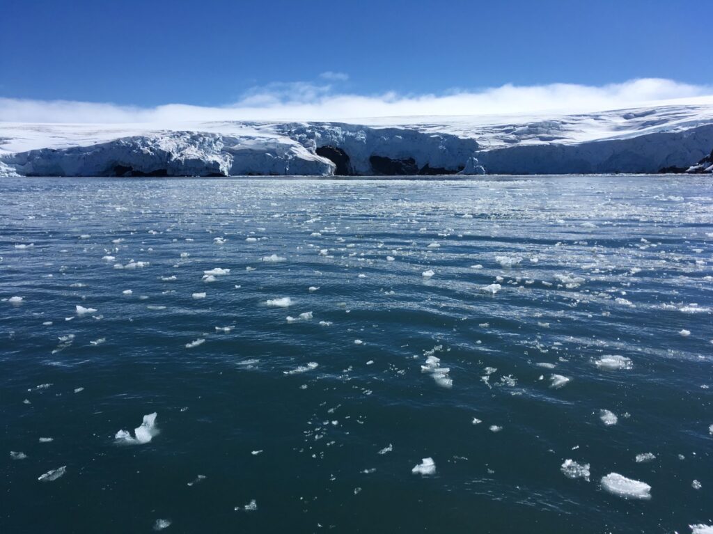 Hielo marino de la Antártida alcanzó mínimos históricos
