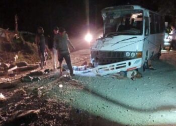 Mueren 33 migrantes en accidente de bus mientras cruzaban Panamá
