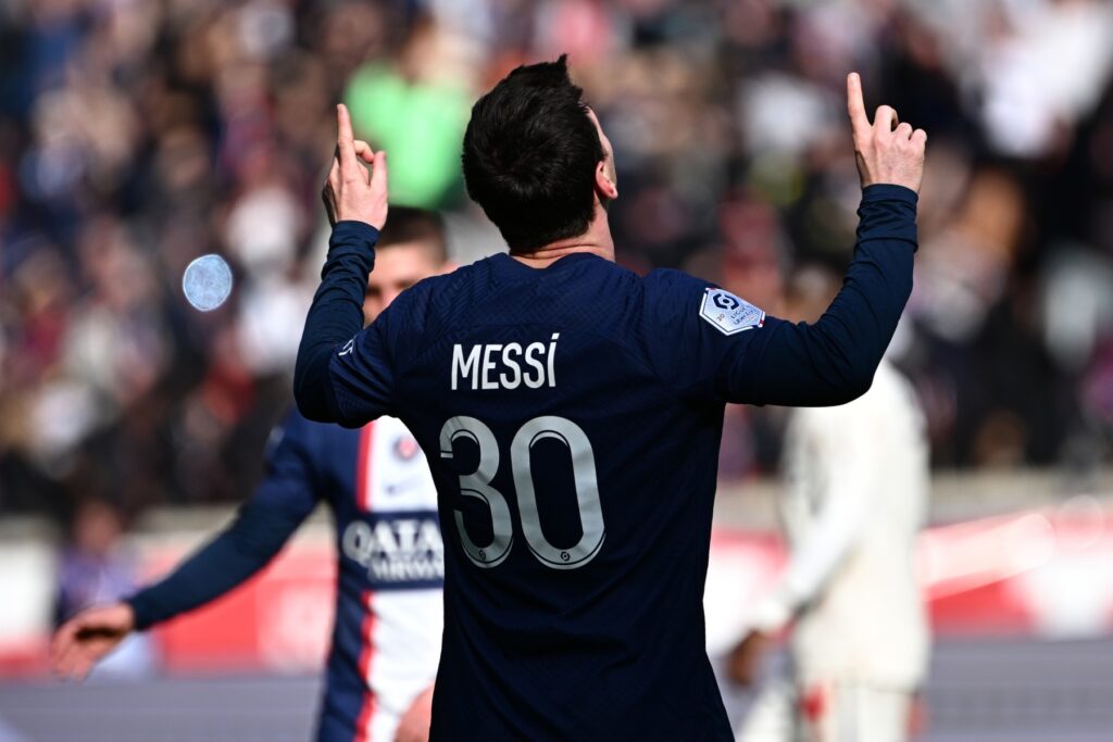 París SG oficializa la marcha de Lionel Messi