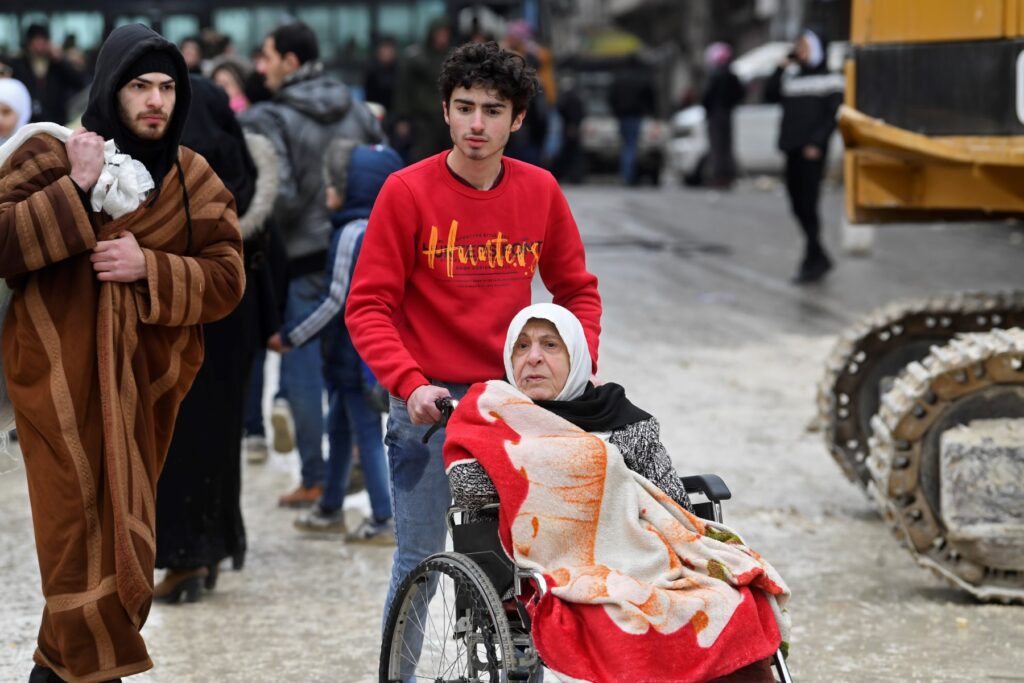Papa Francisco «siente profunda tristeza» por terremotos en Turquía y Siria