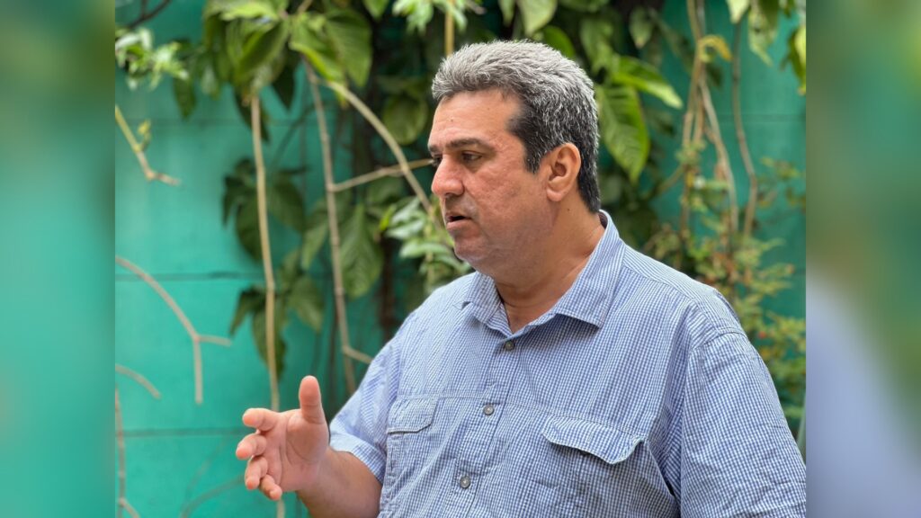 Se exilia el investigador Roberto Orozco, ante amenaza de «sembrarle» droga