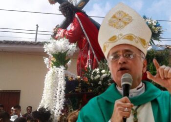 Monseñor Báez: «La dictadura no podrá impedir que el Crucificado revele su victoria»