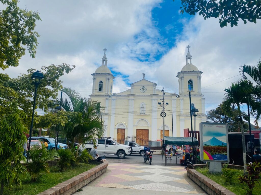 Rotación de sacerdotes de Estelí provoca desconfianza en Administrador “Ad Omnia”