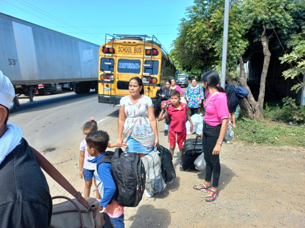MTI no frena abusos con pasajes en la ruta Peñas Blancas-Managua