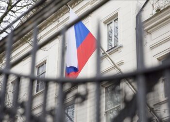 Países Bajos expulsa a diplomáticos rusos, en polémica sobre visas