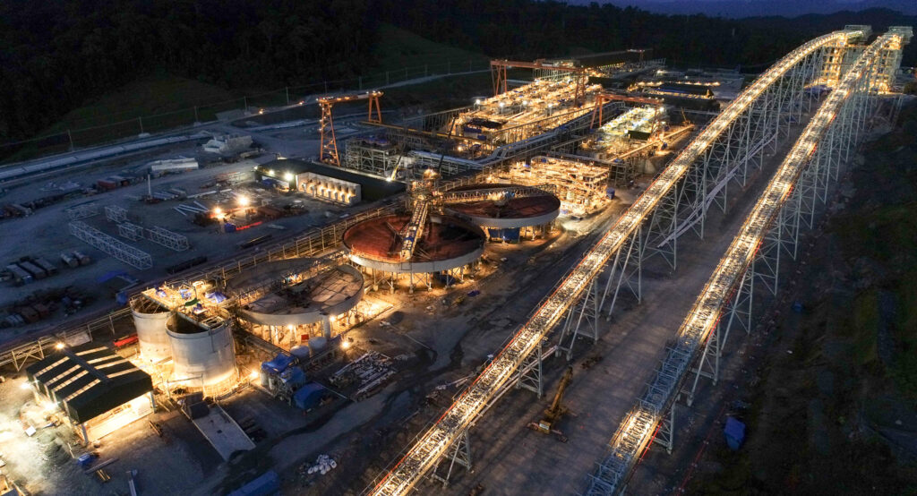 Panamá y Canadá reabrirán la mina más grande de América Central