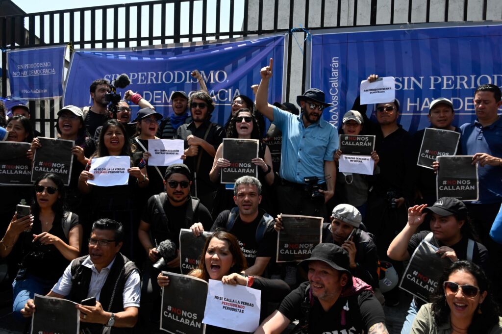 <strong>Periodistas de Guatemala en alerta por persecusión penal a comunicadores</strong>