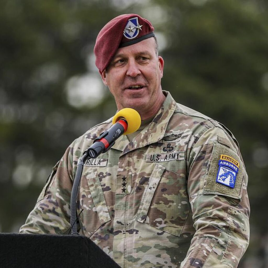 Detenidos del Estado Islámico podrían formar un ejército, afirma un general de EEUU