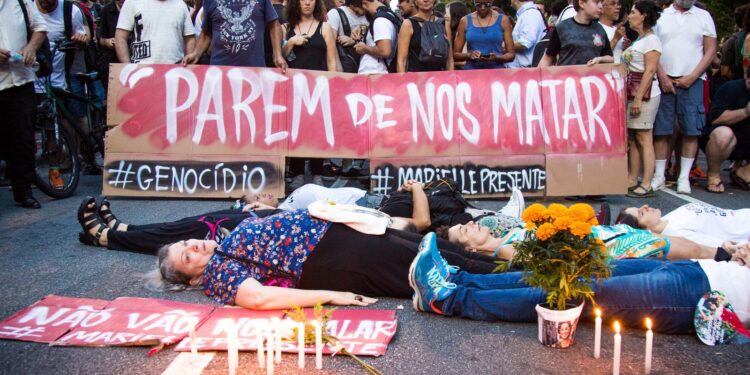 Brasil registra un feminicidio cada seis horas