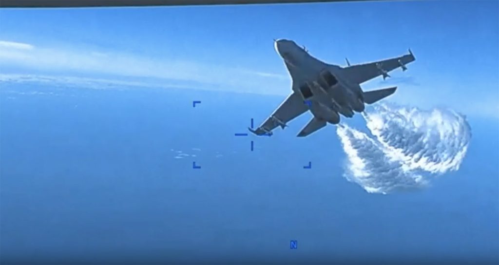 EEUU publica video de la presunta colisión de drones sobre el mar Negro
