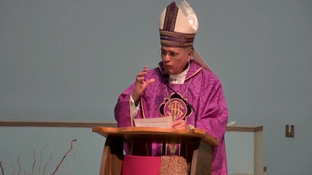 Monseñor Báez: «El pecado, el mal y la injusticia no son el final»