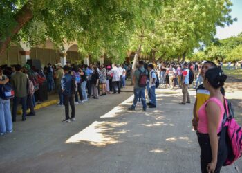 Incertidumbre entre universitarios y trabajadores de UCAN, ilegalizada y confiscada por el régimen. Foto: Cortesía