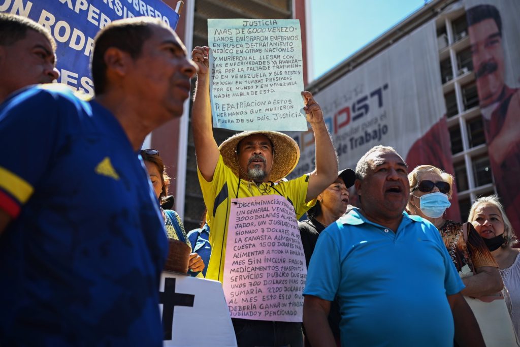 Protestas de empleados públicos en Venezuela ante la depreciación del salario