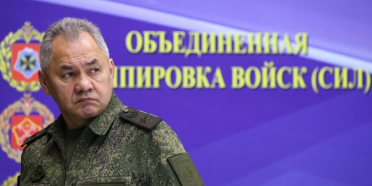 Ministro de Defensa ruso visita el frente en Ucrania. Foto: Distribuida por  agencia Sputnik.