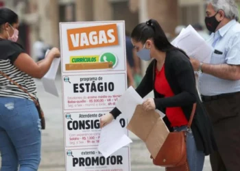 Desempleo en Brasil sube a 8,8% en primer trimestre del gobierno Lula