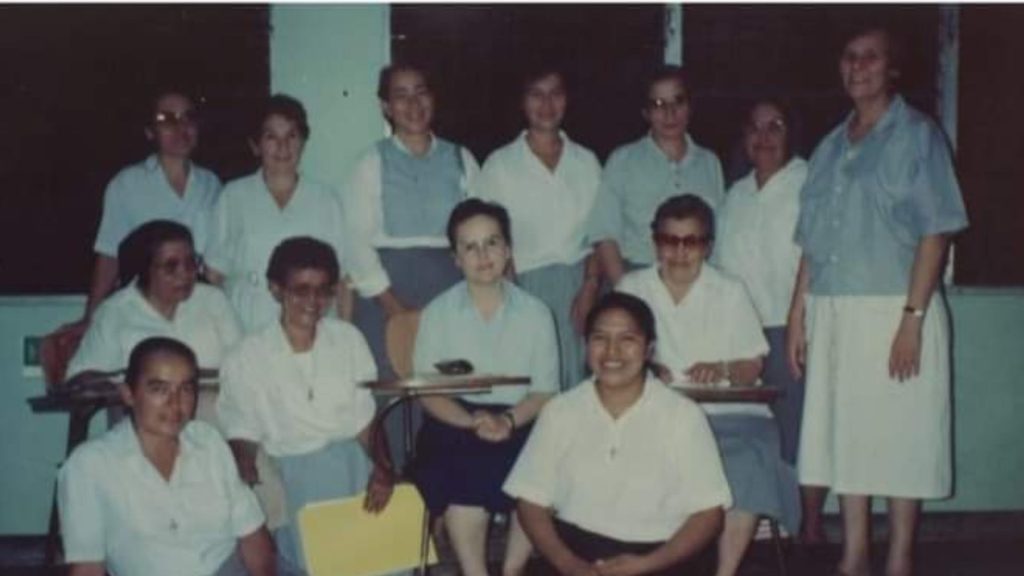 Dictadura de Nicaragua expulsa a dos monjas dominicas