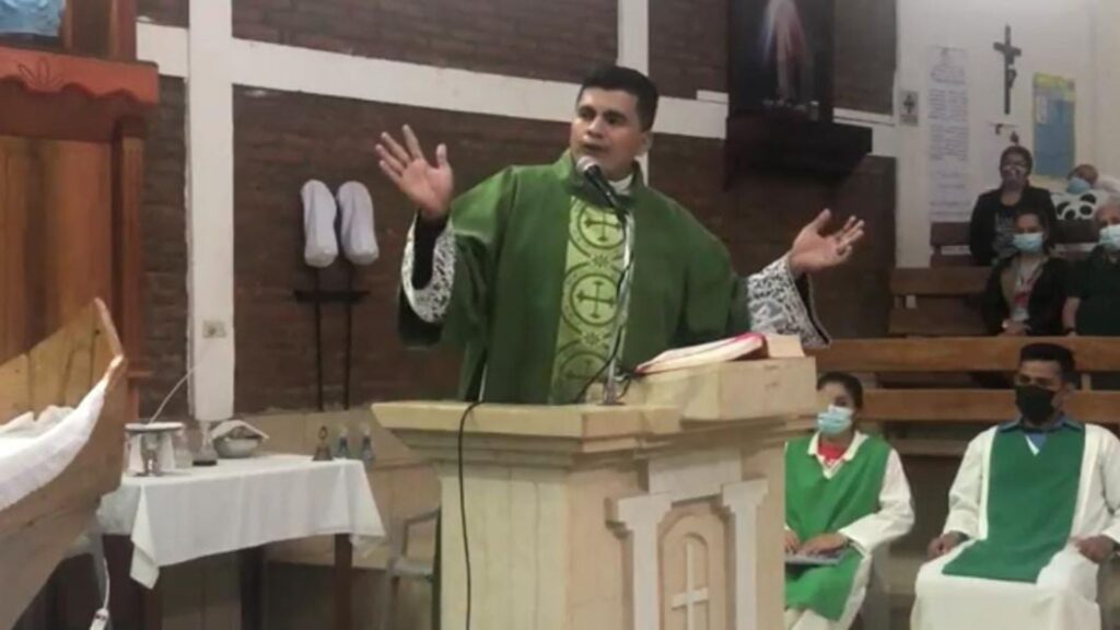 Diácono de Matagalpa, desterrado por Ortega, será ordenado sacerdote en EE.UU. por monseñor Báez