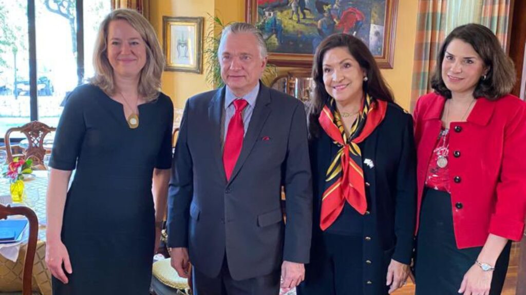 Subsecretaria de EE.UU. llega a Costa Rica para «analizar la protección de refugiados»
