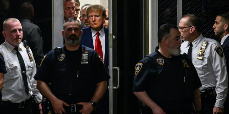 Donald Trump, en la audiencia de hoy en Nueva York. Foto: AFP