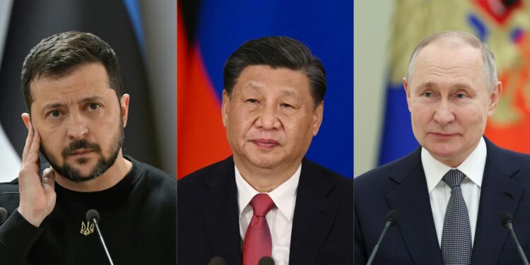 presidente ucraniano Volodymyr Zelensky, El presidente Xi Jinping (centro), presidente ruso Vladimir Putin (der).
