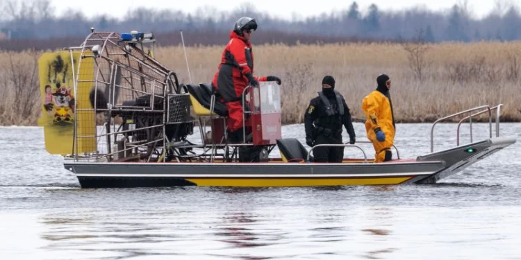 Hallan cadáveres de ocho personas que intentaban cruzar desde Canadá hacia EEUU