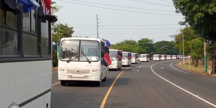 Llega a Nicaragua otra flota de 150 buses rusos.