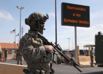 Más de 1000 militares son enviados a la frontera de EEUU con México ante el fin del Título 42