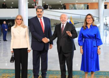 Lula se reúne con Nicolás Maduro en Brasilia