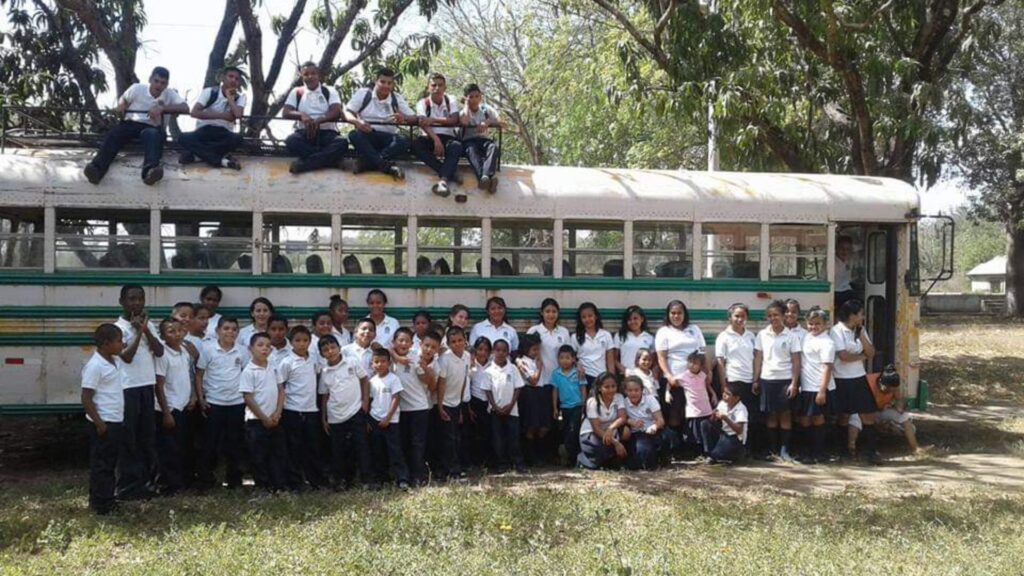 Confiscación de orfanato y colegio evangélico deja en zozobra a niños y maestros