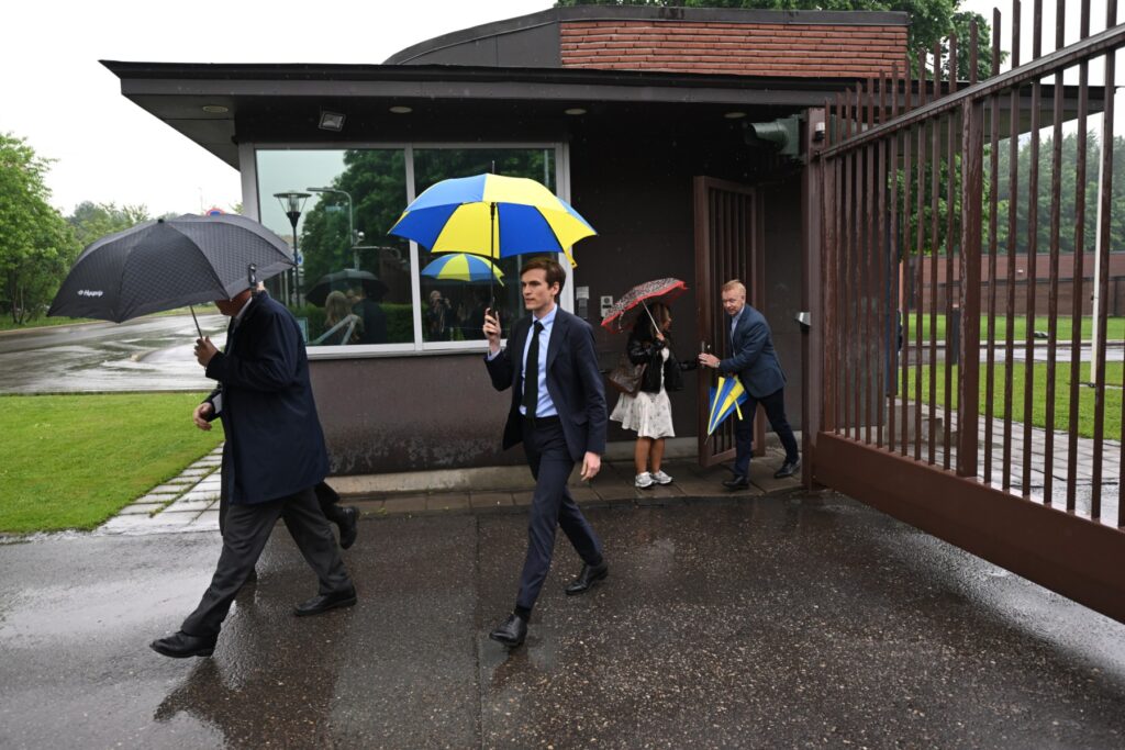 Rusia cierra un consulado de Suecia y expulsa a cinco diplomáticos