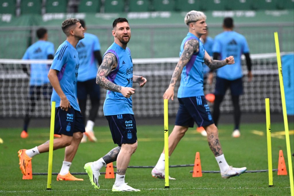 Messi y Argentina revolucionan China al enfrentarse a Australia