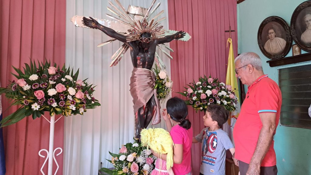 Masatepinos celebrate the Holy Trinity: "We pray for the situation in the country," they say