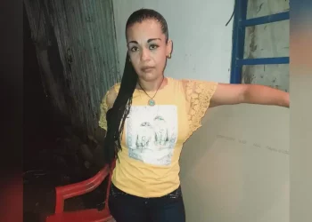 Hazel Mejía Traña fue encontrada muerta en un cauce natural en Managua. La policía aún guarda silencio sobre el crimen. Foto: Cortesía
