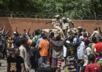 Dirigentes de África Occidental acuerdan bloqueo económico contra Níger y dan ultimátum a golpistas. Foto: AFP