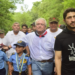 El diputado Ortegista, Gustavo Porras a la par de dos menores de 10 años portando el uniforme de la Policía Orteguista