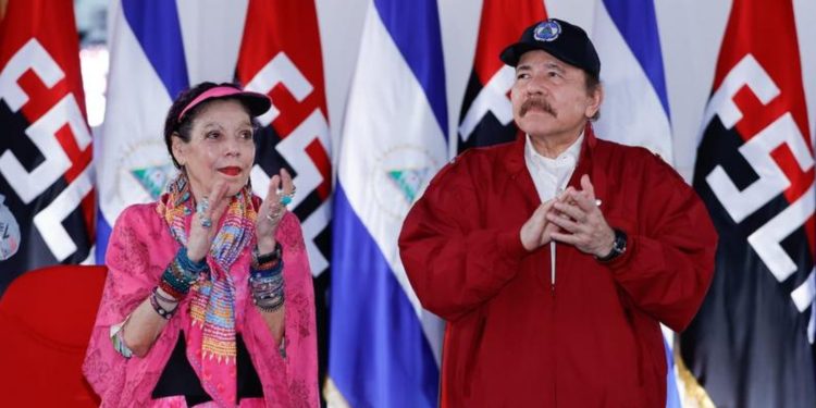 Ortega baja el tono e implora a Gustavo Petro que firme acuerdo, tras fallo de la CIJ que benefició a Colombia