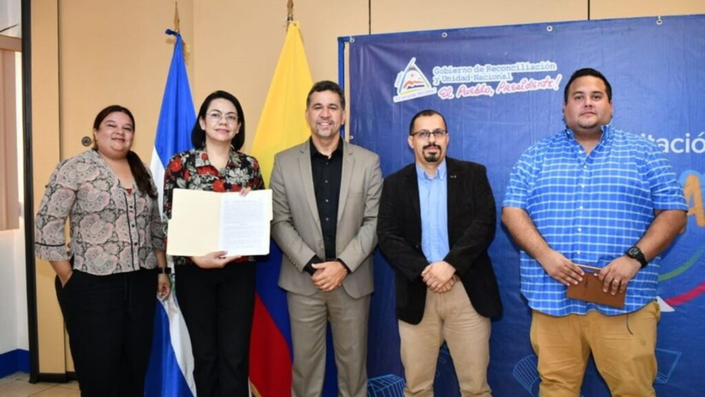 Embajador de Colombia en Nicaragua reaparece en medios de la propaganda gubernamental. Foto: Artículo 66 / Gobierno 