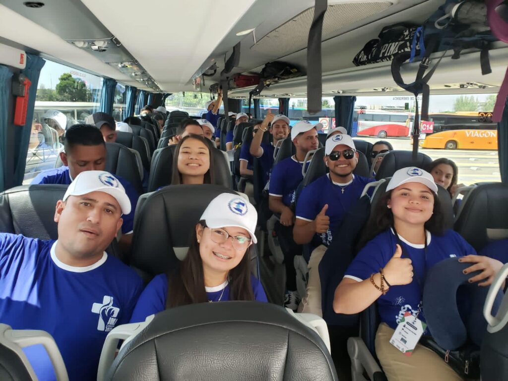 Jóvenes de Jinotega asisten al encuentro con el Papa Francisco, en la Jornada Mundial de la Juventud