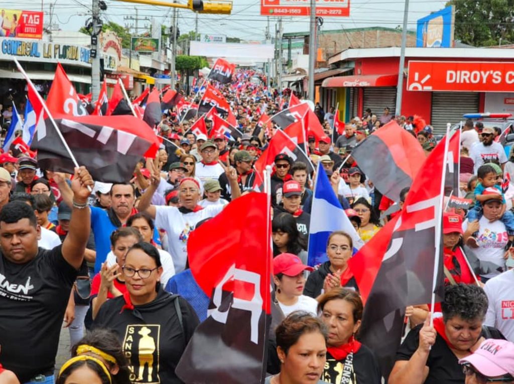 Durante las celebraciones de julio afloran divisiones internas dentro del FSLN