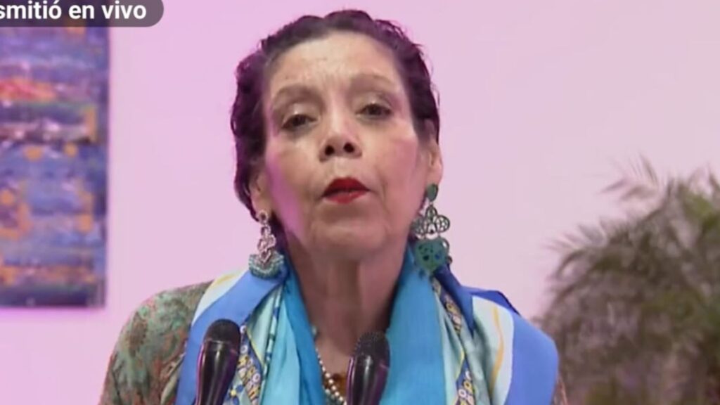 Murillo defiende regalo de nacionalidad a sus aliados y despotrica contra opositores desterrados