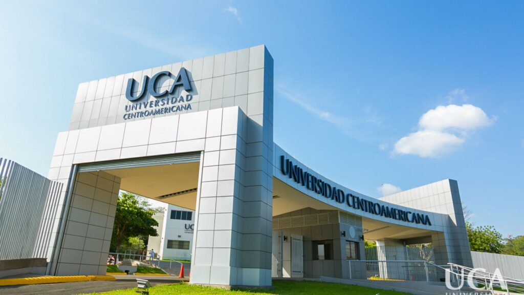 Ortega consuma confiscación a la UCA