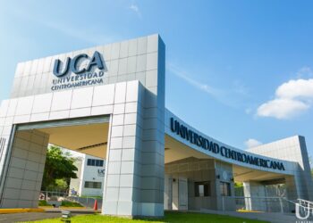 Dictadura revoca acreditación al Centro de Medicación de la UCA