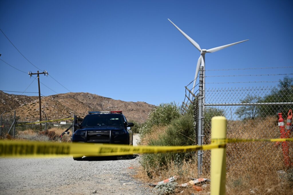 Tres muertos al chocar dos helicópteros que combatían incendio en California