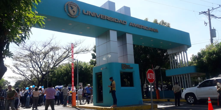 Universidad Americana (UAM).